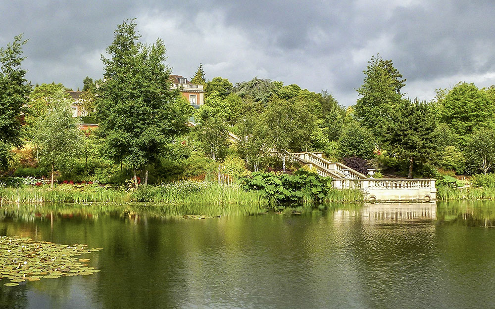 Landscape design at Harewood